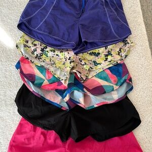 Set of 5 athletic shorts - size XS